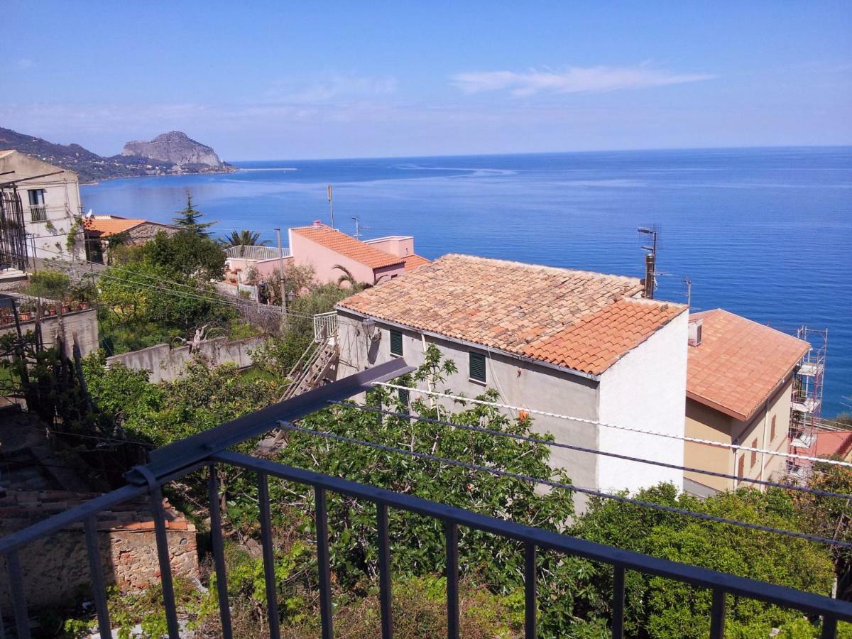 Dea Del Borgo Hébergement de vacances *