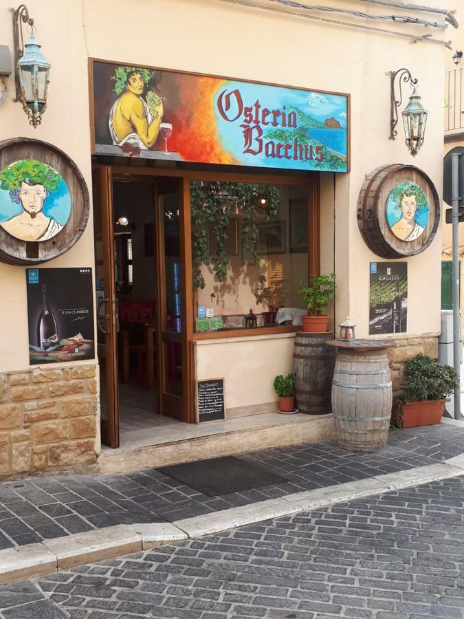 Dea Del Borgo *